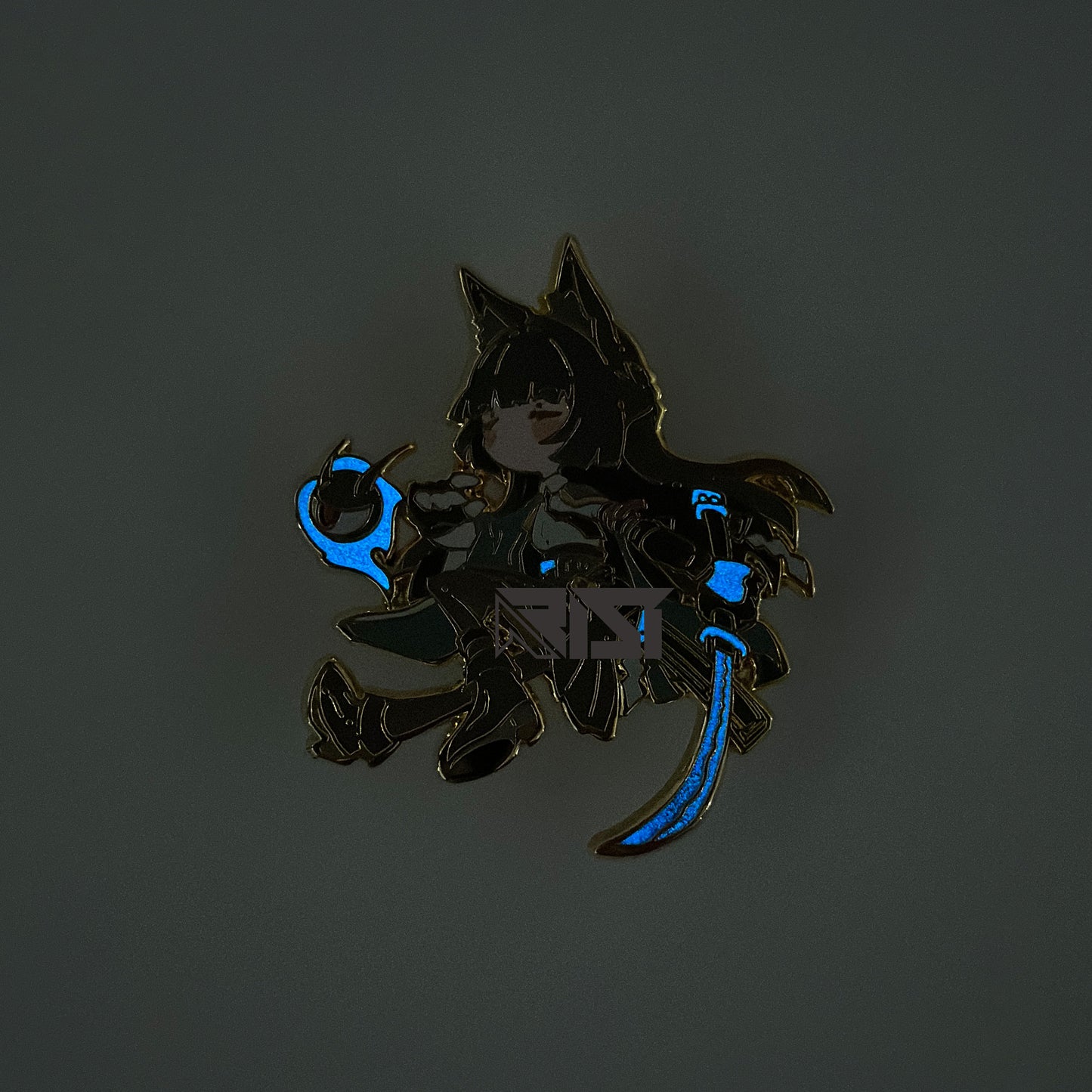 Hoshimi Miyabi - Zenless Zone Zero - Glow In the Dark - Hard Enamel Pin