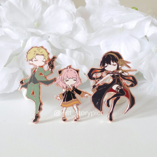 Anya and Family - Anime Inspired Hard Enamel Pin Rosegold